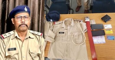 bihar police fake inspector arrested in bhojpur make illegal extortion money from truck drivers in 554ccf2fb673e7a97bff60c98ebda921
