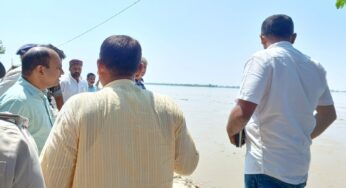 समस्तीपुर के DM ने बाढ़ प्रभावित क्षेत्रों का किया दौरा, दिये आवश्यक निर्देश