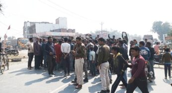समस्तीपुर में NH-28 पर गैराज में घुसा हाईवा, स्कॉर्पियो और डिजायर को टक्कर मारते दीवार तोड़ा